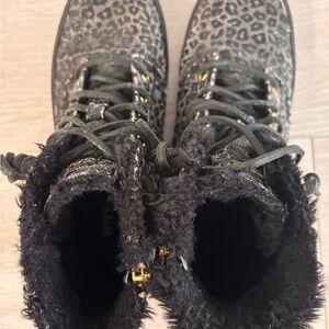 Sperry Black Leopard Print Winter Boots